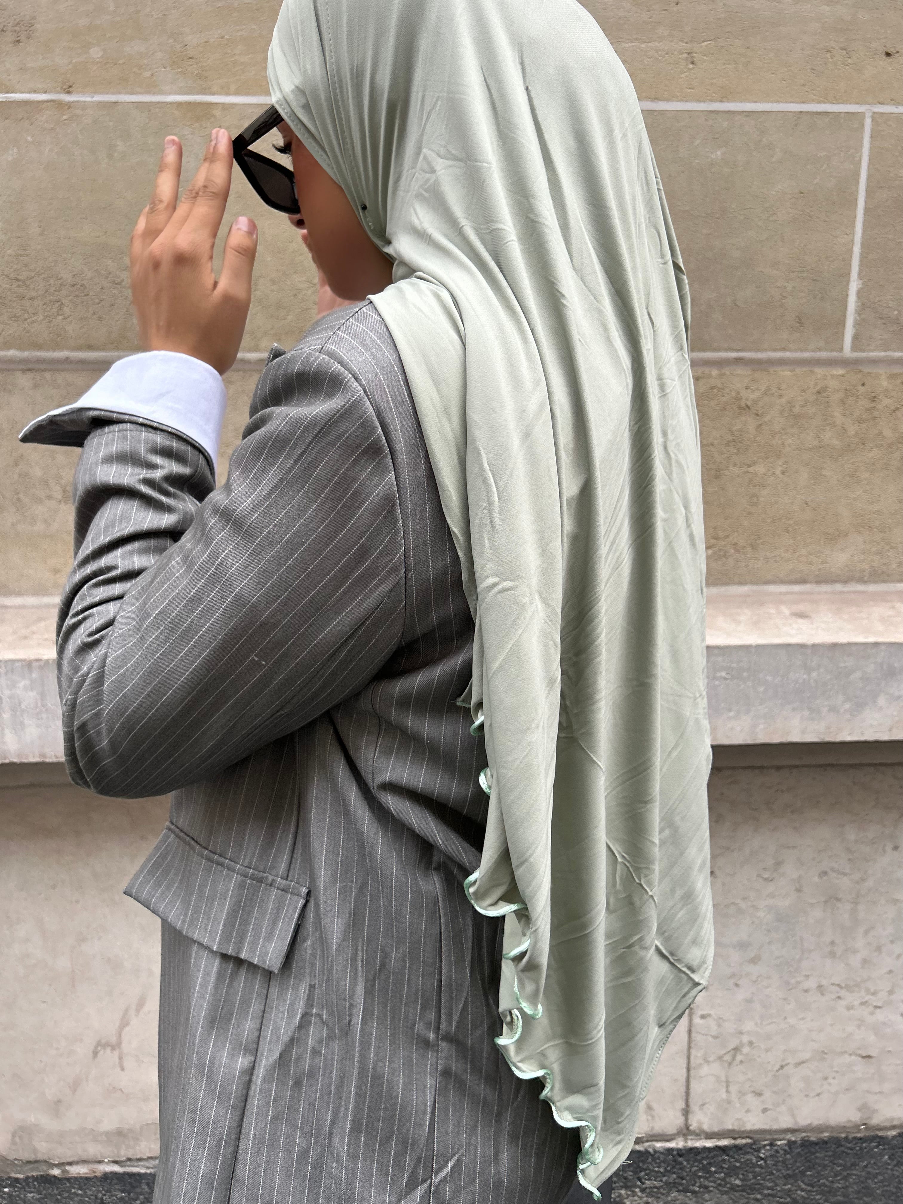 HIJAB JERSEY PREMIUM FROUFROUS - GREY